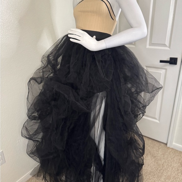 WDPL WOMENS SOLID BLACK COLORED LONG SKIRT SIZE 5XL. B1 - Picture 3 of 11